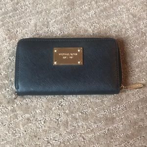Michael Kors wallet